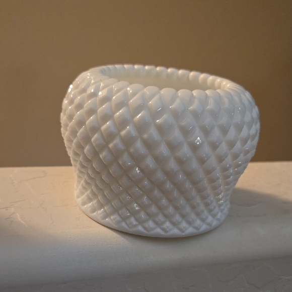 Westmoreland Other - Vintage Westmoreland English Hobnail Milk Glass Rose Bowl Planter Candy Dish